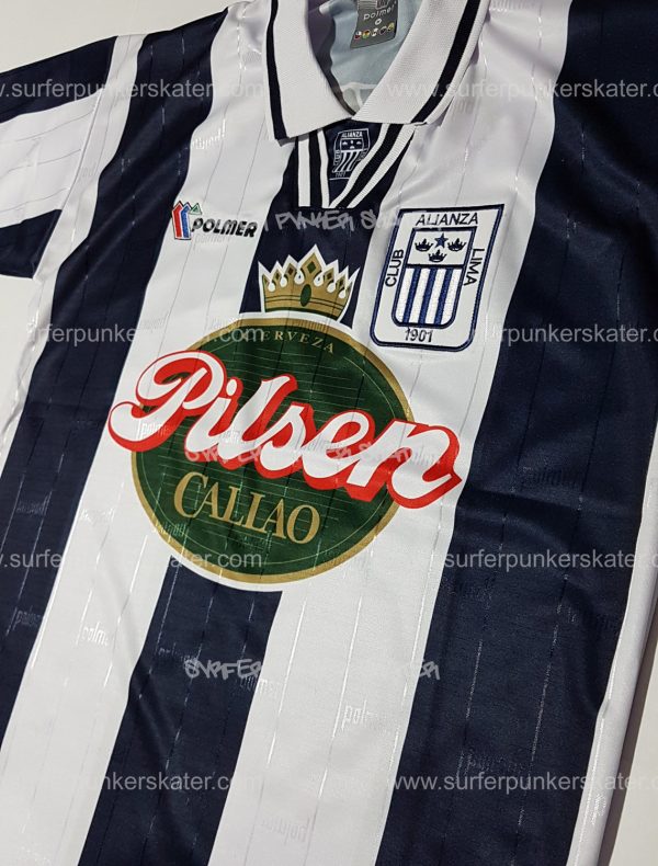 Camiseta de Alianza Lima del año 1995 usado por los Potrillos