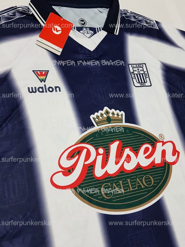 Camiseta de Alianza Lima en la copa del caribe